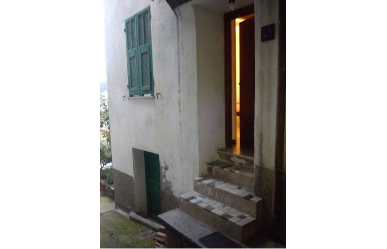 casa semindipendente in vendita a Rezzo