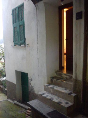 casa semindipendente in vendita a Rezzo