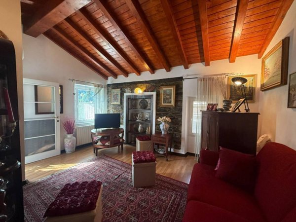 casa indipendente in vendita a Rezzo