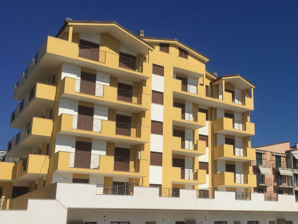 appartamento in vendita a Riva Ligure