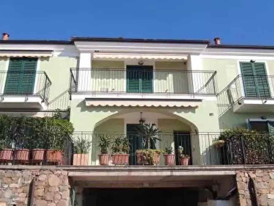 casa indipendente in vendita a Riva Ligure in zona Casai