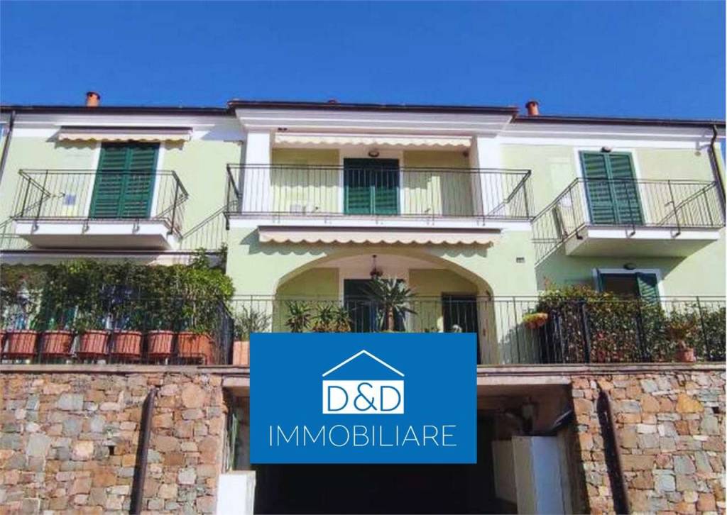 appartamento in vendita a Riva Ligure in zona Casai