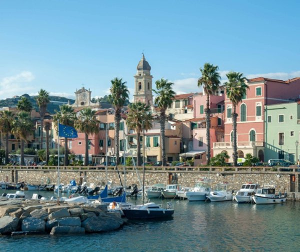 casa indipendente in vendita a Riva Ligure