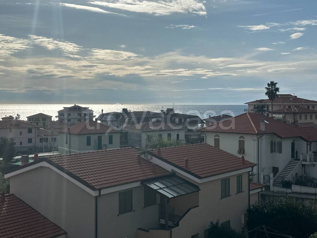 appartamento in vendita a Riva Ligure