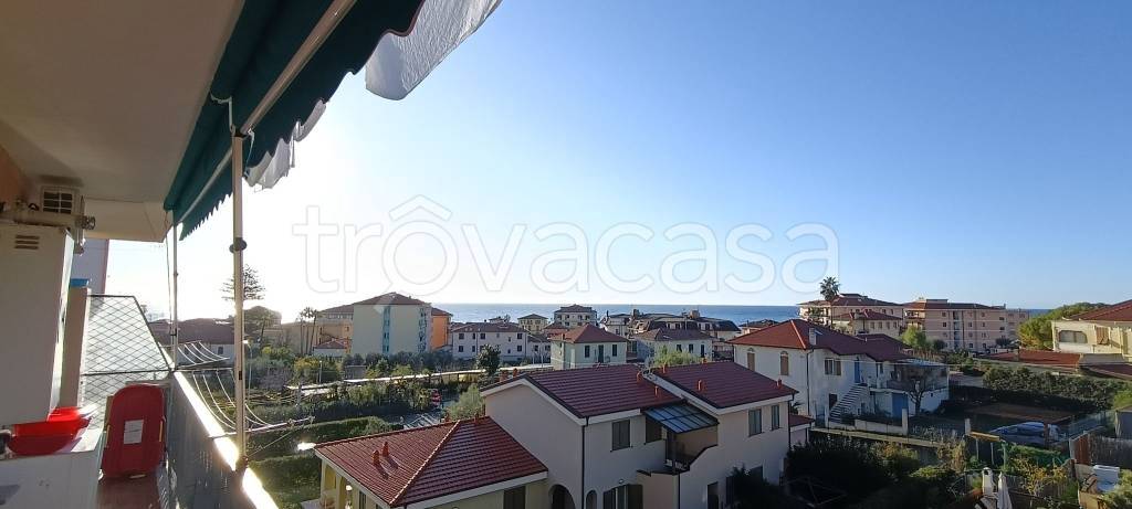 appartamento in vendita a Riva Ligure