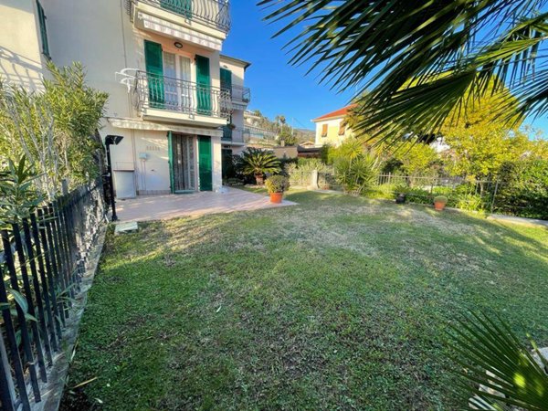appartamento in vendita a Riva Ligure