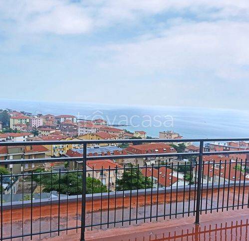 appartamento in vendita a Riva Ligure