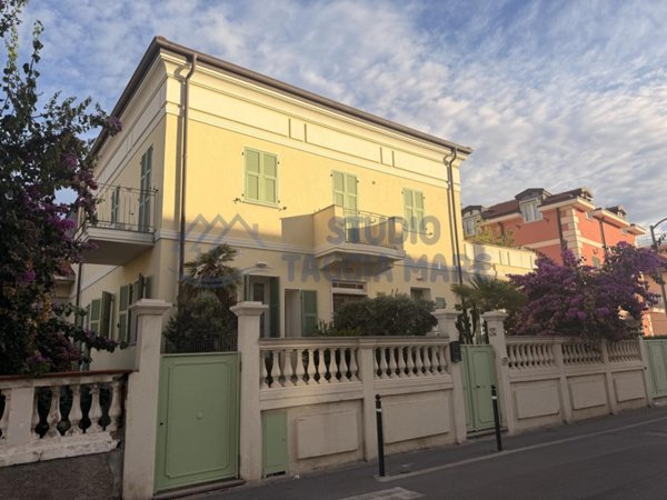 appartamento in vendita a Riva Ligure