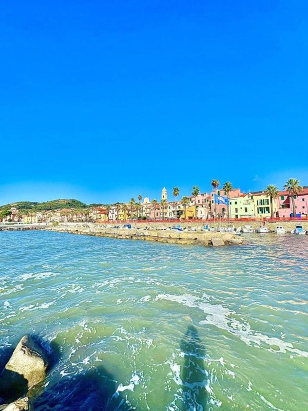 appartamento in vendita a Riva Ligure