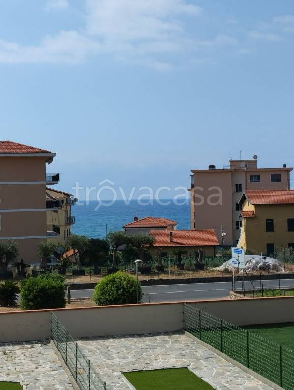 appartamento in vendita a Riva Ligure
