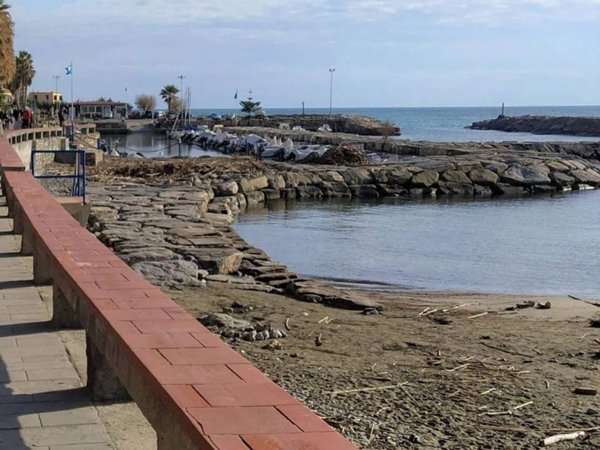 appartamento in vendita a Riva Ligure