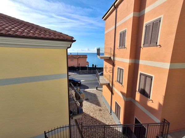 appartamento in vendita a Riva Ligure