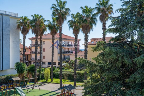 appartamento in vendita a Riva Ligure