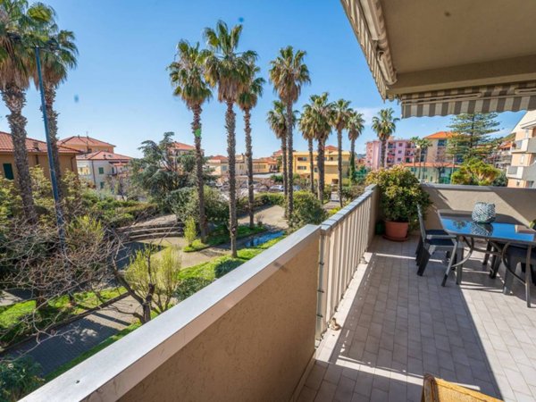 appartamento in vendita a Riva Ligure