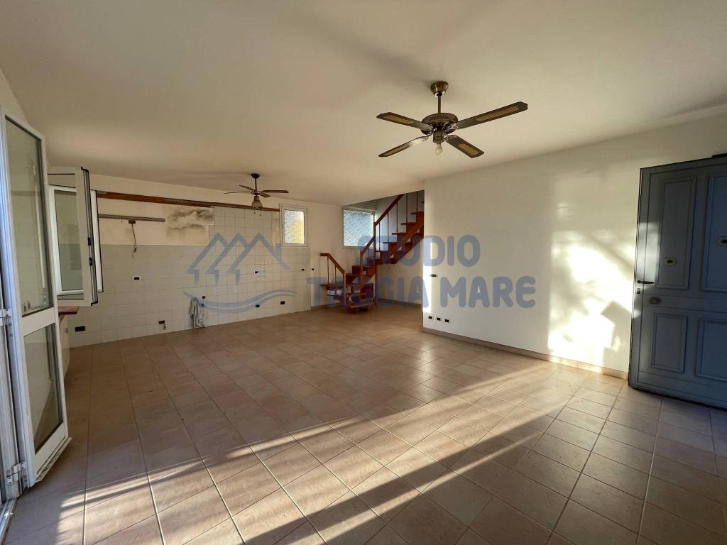 casa indipendente in vendita a Riva Ligure