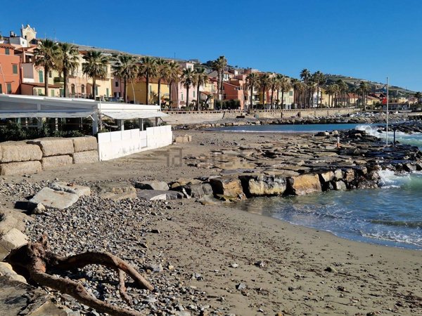 appartamento in vendita a Riva Ligure