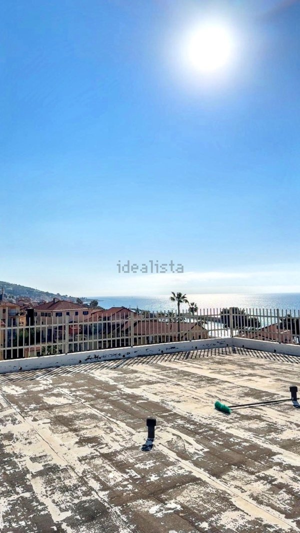 appartamento in vendita a Riva Ligure