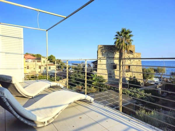 appartamento in vendita a Riva Ligure