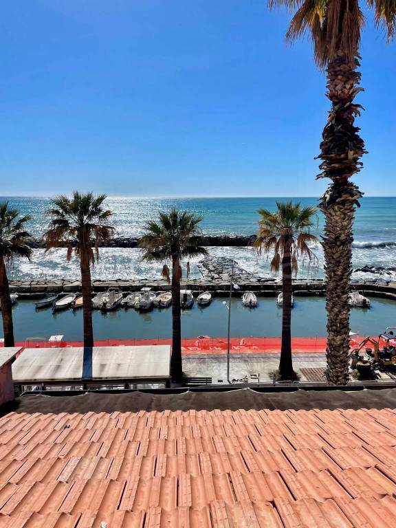 appartamento in vendita a Riva Ligure