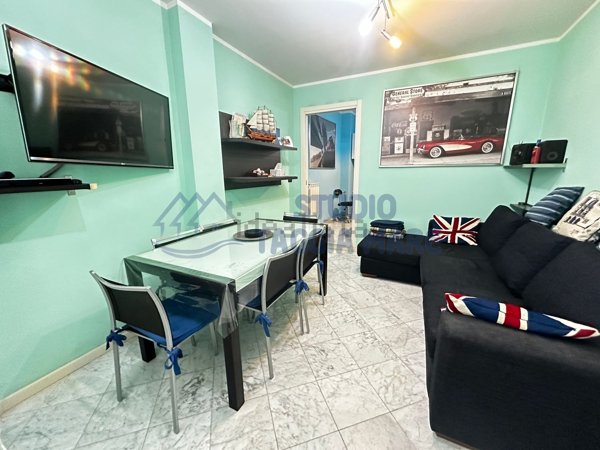 appartamento in vendita a Riva Ligure in zona Grange