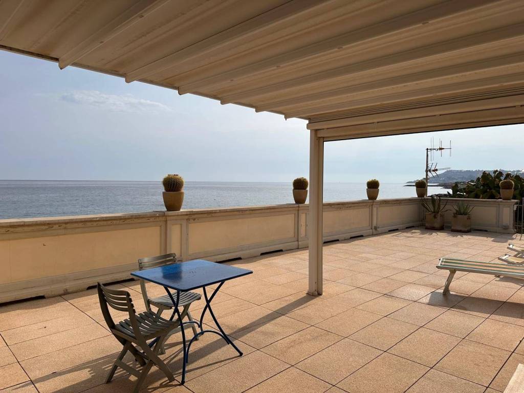 casa indipendente in vendita a Riva Ligure