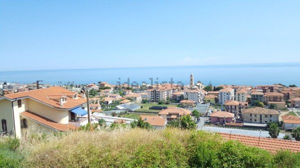 casa indipendente in vendita a Riva Ligure in zona Grange