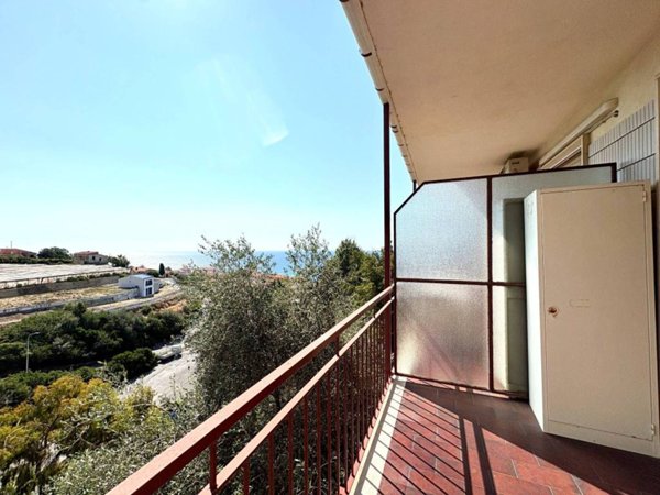 appartamento in vendita a Riva Ligure in zona Grange