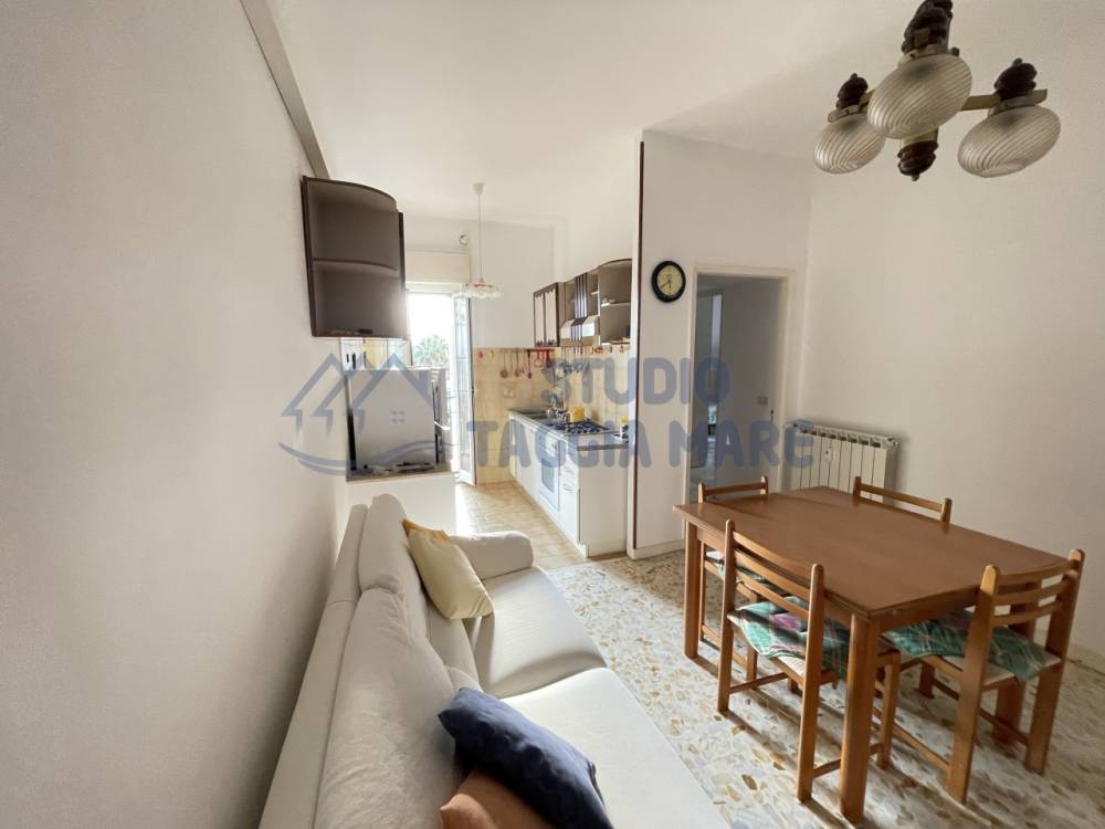 appartamento in vendita a Riva Ligure in zona Grange