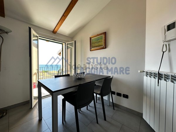 appartamento in vendita a Riva Ligure in zona Casai