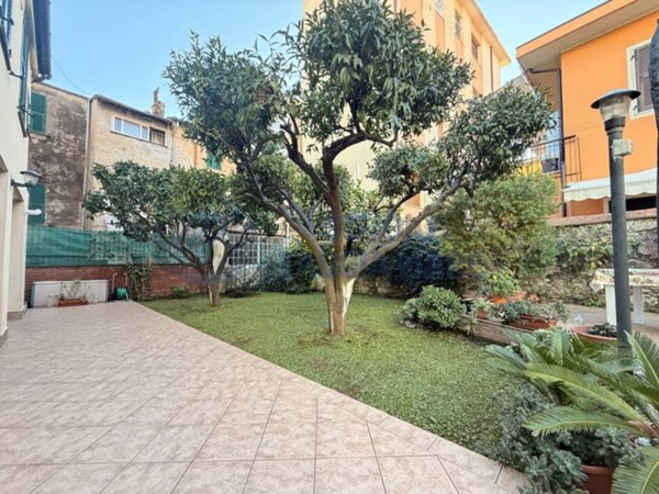 appartamento in vendita a Riva Ligure in zona Grange