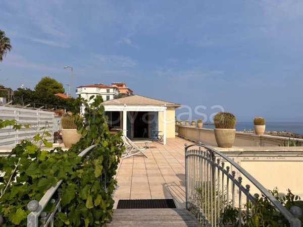 casa indipendente in vendita a Riva Ligure in zona Grange
