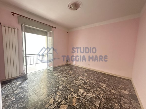 appartamento in vendita a Riva Ligure