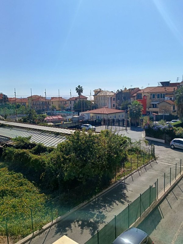 appartamento in vendita a Riva Ligure in zona Grange