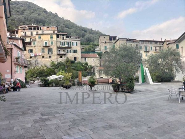 appartamento in vendita a Rocchetta Nervina