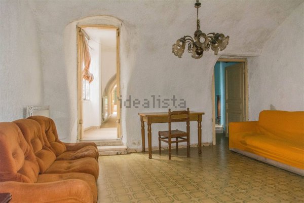 appartamento in vendita a Rocchetta Nervina