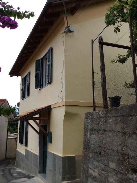 casa indipendente in vendita a San Bartolomeo al Mare in zona Pairola