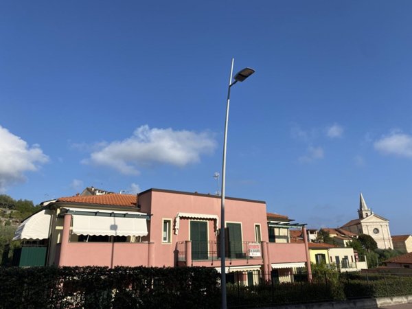 appartamento in vendita a San Bartolomeo al Mare in zona Pairola