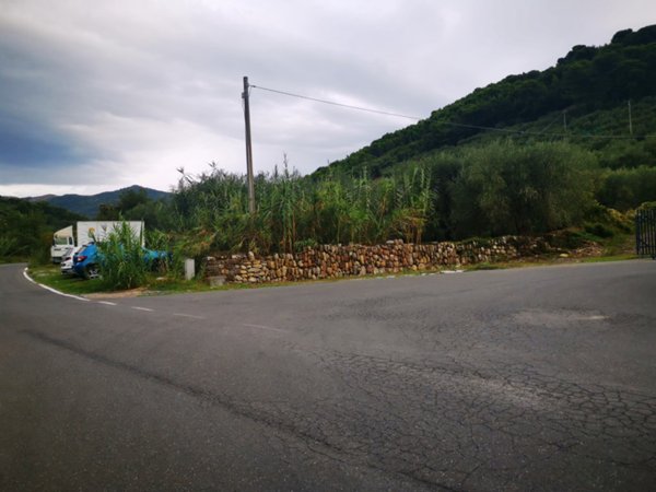 locale di sgombero in vendita a San Bartolomeo al Mare