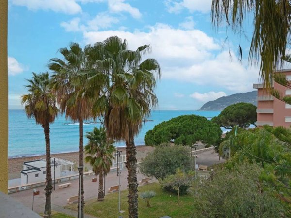 appartamento in vendita a San Bartolomeo al Mare
