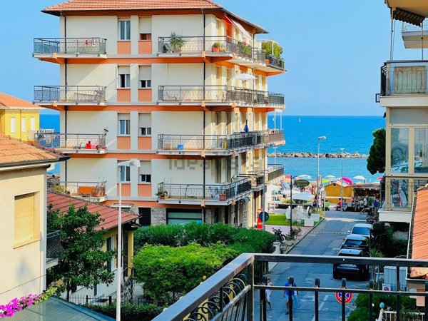 appartamento in vendita a San Bartolomeo al Mare