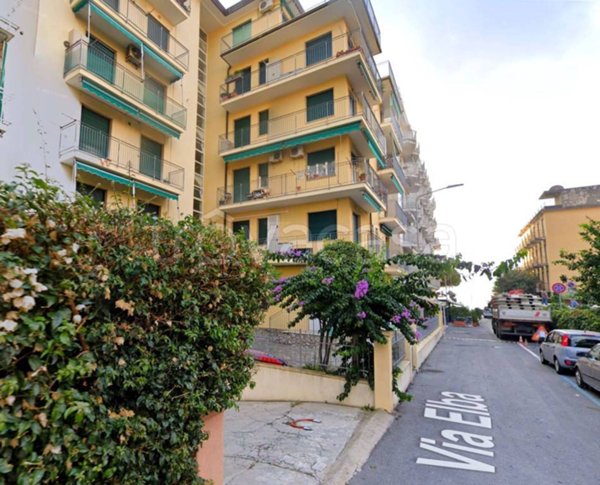 locale di sgombero in vendita a San Bartolomeo al Mare