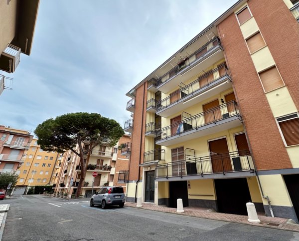 appartamento in vendita a San Bartolomeo al Mare