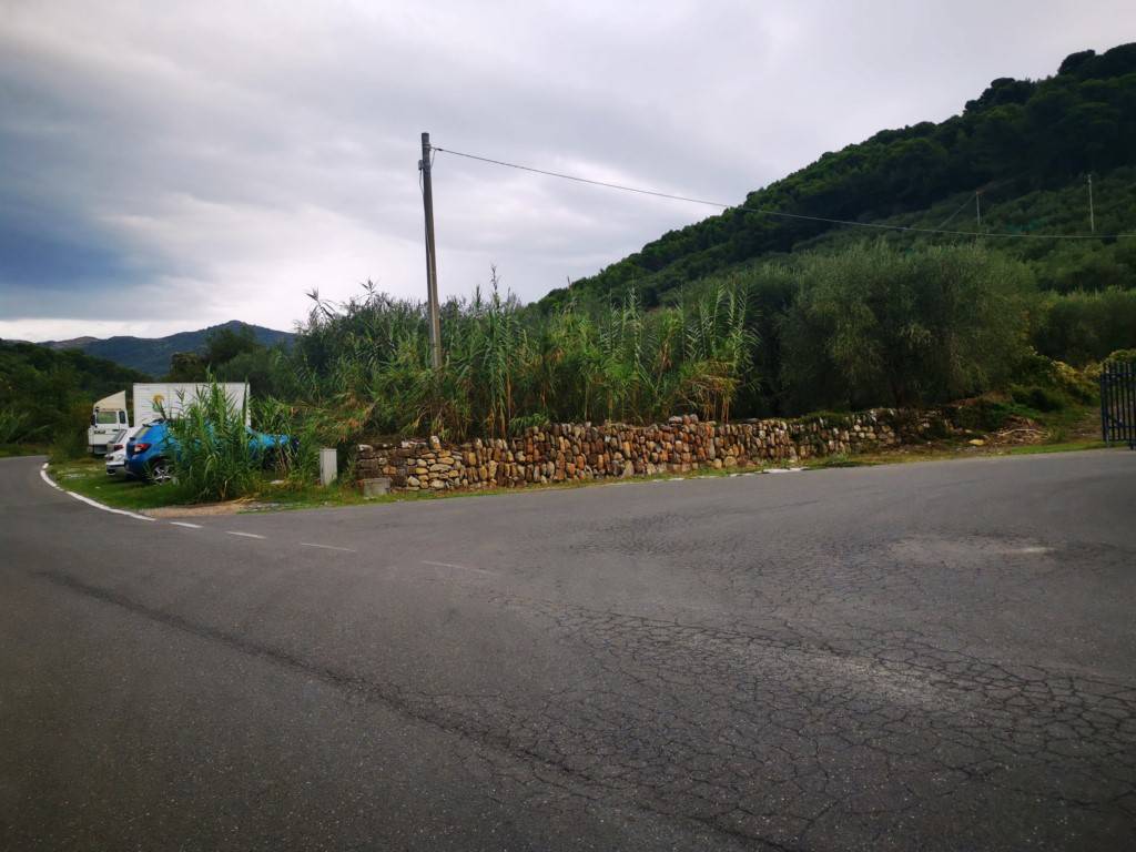 locale di sgombero in vendita a San Bartolomeo al Mare