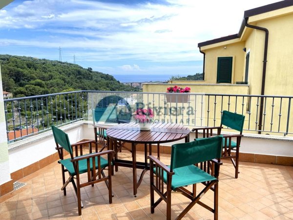 appartamento in vendita a San Bartolomeo al Mare in zona Pairola