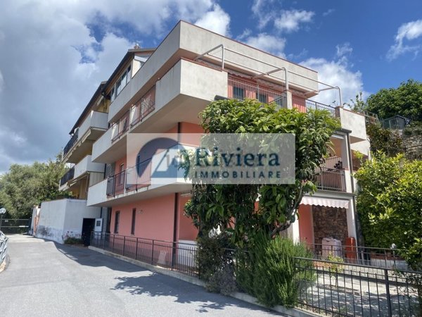 appartamento in vendita a San Bartolomeo al Mare in zona Pairola
