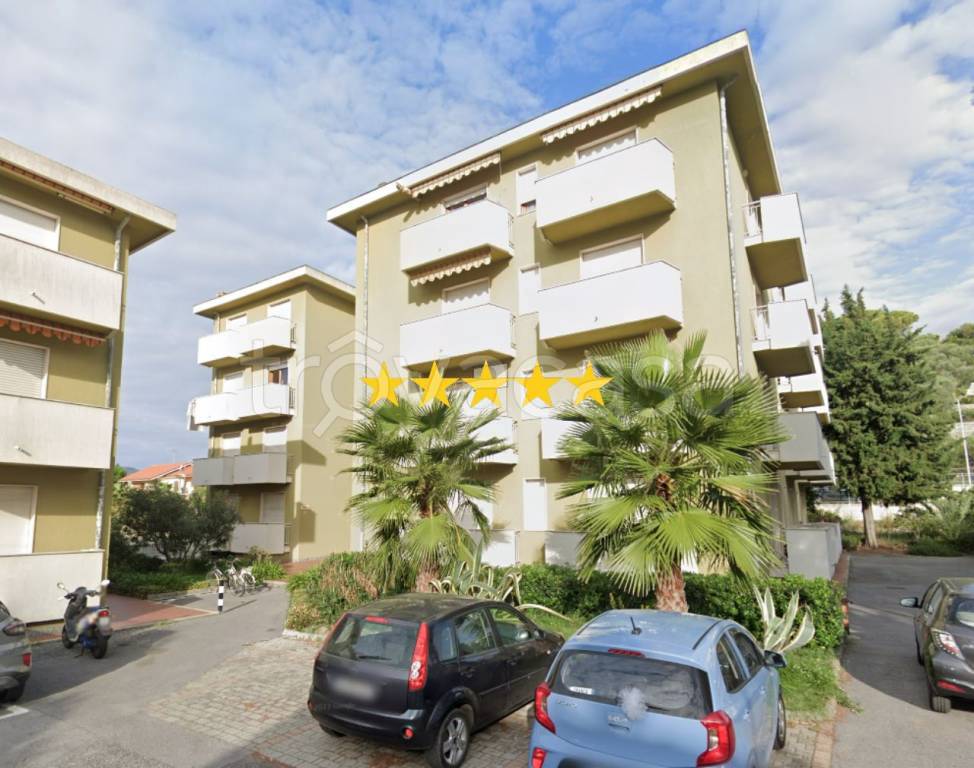 appartamento in vendita a San Bartolomeo al Mare