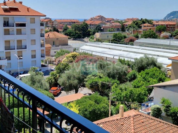 appartamento in vendita a San Bartolomeo al Mare