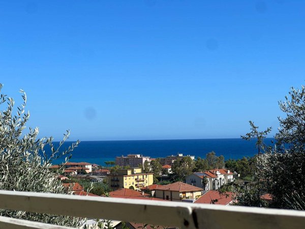 appartamento in vendita a San Bartolomeo al Mare