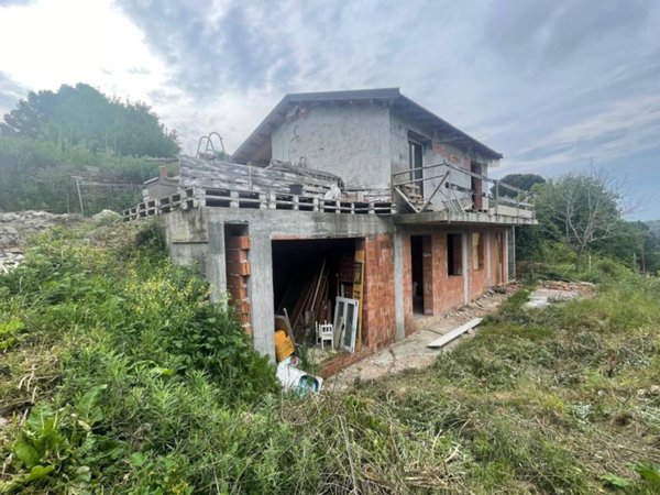 casa indipendente in vendita a San Bartolomeo al Mare