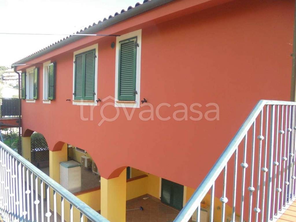 appartamento in vendita a San Bartolomeo al Mare in zona Pairola